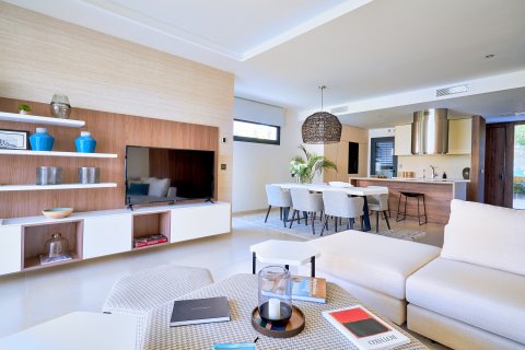 Villa zum Verkauf in Marbella, Malaga, Spanien 3 Schlafzimmer, 437 m2 Nr. 21038 - Foto 13