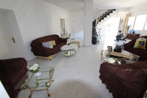 Villa zum Verkauf in Calpe, Alicante, Spanien 6 Schlafzimmer, 609 m2 Nr. 24911 - Foto 14