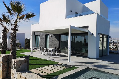 Villa zum Verkauf in Orihuela, Alicante, Spanien 3 Schlafzimmer, 128 m2 Nr. 19375 - Foto 1