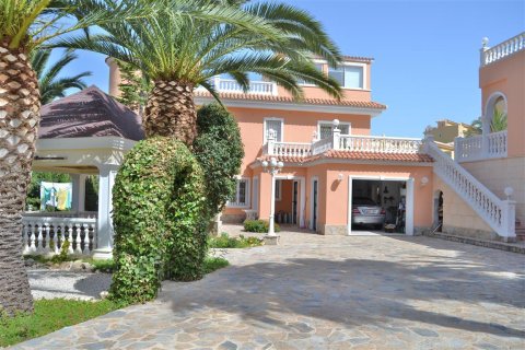 Villa zum Verkauf in Calpe, Alicante, Spanien 5 Schlafzimmer, 460 m2 Nr. 25148 - Foto 4