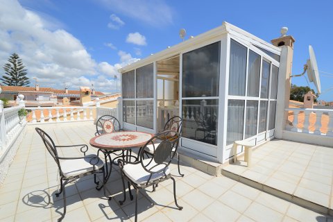 Villa zum Verkauf in Cabo Roig, Alicante, Spanien 3 Schlafzimmer, 183 m2 Nr. 19403 - Foto 10