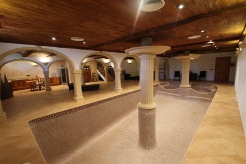 Villa zum Verkauf in Calpe, Alicante, Spanien 4 Schlafzimmer, 635 m2 Nr. 24946 - Foto 14