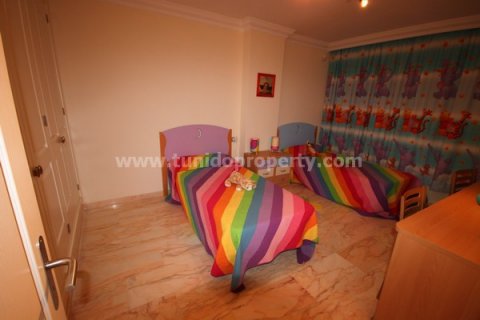 Wohnung zum Verkauf Acantilado De Los Gigantes, Tenerife, Spanien 2 Schlafzimmer, 90 m2 Nr. 24301 - Foto 5