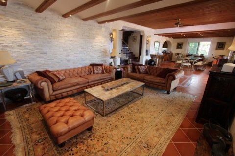 Villa zum Verkauf in Calpe, Alicante, Spanien 4 Schlafzimmer, 635 m2 Nr. 24946 - Foto 5