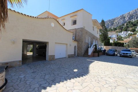 Villa zum Verkauf in Calpe, Alicante, Spanien 6 Schlafzimmer, 609 m2 Nr. 24911 - Foto 10