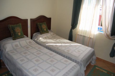 Villa zum Verkauf in La Zenia, Alicante, Spanien 4 Schlafzimmer, 317 m2 Nr. 19174 - Foto 10