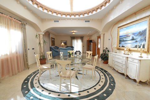 Villa zum Verkauf Campoamor, Alicante, Spanien 7 Schlafzimmer, 575 m2 Nr. 19177 - Foto 10