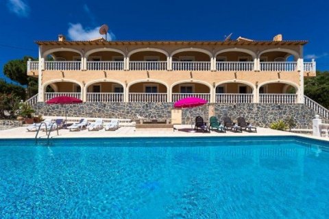 Villa zum Verkauf Calpe, Alicante, Spanien 12 Schlafzimmer, 800 m2 Nr. 25112 - Foto 1