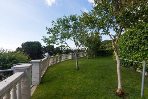 Villa zum Verkauf in Lloret de Mar, Girona, Spanien 4 Schlafzimmer, 330 m2 Nr. 28571 - Foto 10