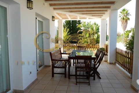 Villa zur Miete in Santa Gertrudis De Fruitera, Ibiza, Spanien 5 Schlafzimmer, 400 m2 Nr. 30888 - Foto 6