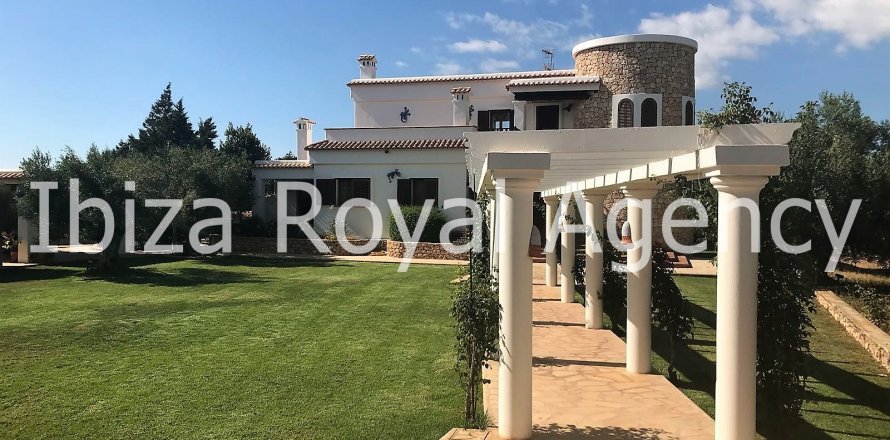 Villa in Sant Josep de sa Talaia, Ibiza, Spanien 3 Schlafzimmer, 300 m2 Nr. 30877