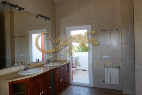 Villa zur Miete in Santa Gertrudis De Fruitera, Ibiza, Spanien 5 Schlafzimmer, 400 m2 Nr. 30888 - Foto 29