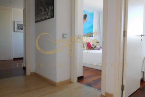 Wohnung zur Miete in Ibiza town, Ibiza, Spanien 3 Schlafzimmer, 120 m2 Nr. 30876 - Foto 17