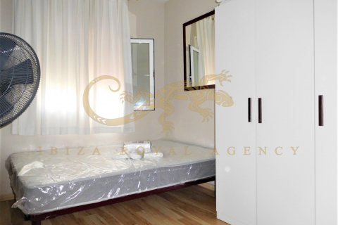 Wohnung zur Miete in Playa d'en Bossa, Ibiza, Spanien 3 Schlafzimmer, 100 m2 Nr. 30881 - Foto 17