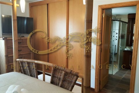 House zum Verkauf in Talamanca, Ibiza, Spanien 4 Schlafzimmer, 200 m2 Nr. 30862 - Foto 19