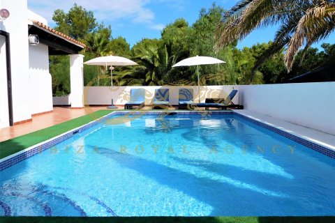 Villa zur Miete in Sant Agusti des Vedra, Ibiza, Spanien 3 Schlafzimmer, 300 m2 Nr. 30839 - Foto 1