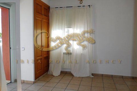 Villa zur Miete in Santa Gertrudis De Fruitera, Ibiza, Spanien 5 Schlafzimmer, 400 m2 Nr. 30888 - Foto 21
