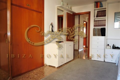 Wohnung zum Verkauf in Ibiza town, Ibiza, Spanien 4 Schlafzimmer, 171 m2 Nr. 30804 - Foto 23