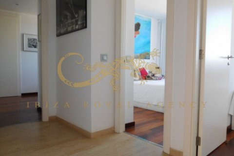 Wohnung zur Miete in Ibiza town, Ibiza, Spanien 3 Schlafzimmer, 145 m2 Nr. 30892 - Foto 14