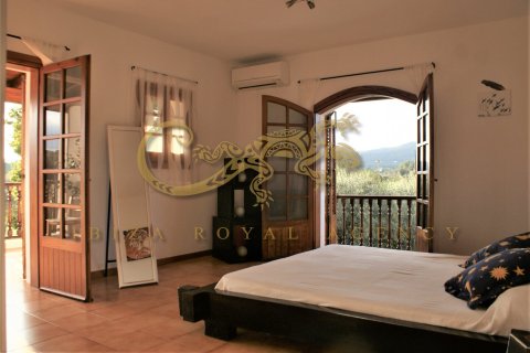 Villa zum Verkauf in Santa Gertrudis De Fruitera, Ibiza, Spanien 6 Schlafzimmer, 280 m2 Nr. 30895 - Foto 9