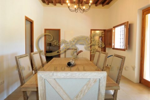 Villa zur Miete in Sant Joan de Labritja, Ibiza, Spanien 4 Schlafzimmer, 240 m2 Nr. 30846 - Foto 16