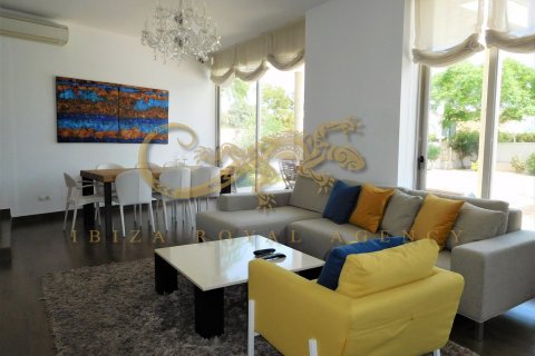 Villa zum Verkauf in Sa Carroca, Ibiza, Spanien 4 Schlafzimmer, 250 m2 Nr. 30860 - Foto 25