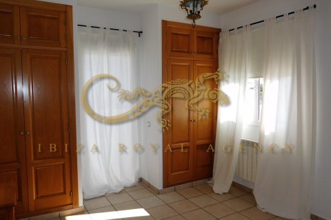 Villa zur Miete in Santa Gertrudis De Fruitera, Ibiza, Spanien 5 Schlafzimmer, 400 m2 Nr. 30888 - Foto 22