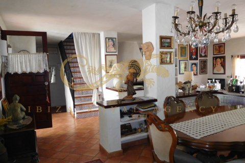 Villa zum Verkauf in San Antonio De Portmany, Ibiza, Spanien 5 Schlafzimmer, 282 m2 Nr. 30861 - Foto 12