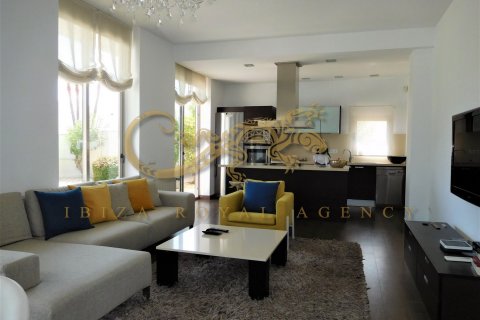 Villa zum Verkauf in Sa Carroca, Ibiza, Spanien 4 Schlafzimmer, 250 m2 Nr. 30860 - Foto 19