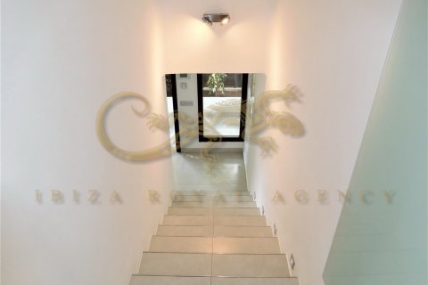 Villa zum Verkauf in Ibiza town, Ibiza, Spanien 5 Schlafzimmer, 275 m2 Nr. 30831 - Foto 28