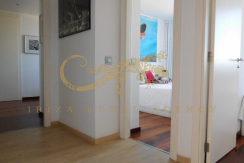 Wohnung zum Verkauf in Ibiza town, Ibiza, Spanien 3 Schlafzimmer, 145 m2 Nr. 30893 - Foto 17