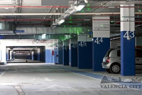 Parking zum Verkauf in Valencia, Spanien 1200 m2 Nr. 30908 - Foto 1