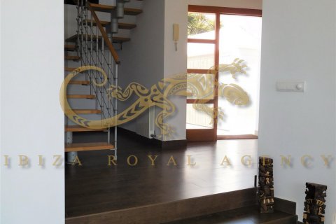 Villa zum Verkauf in Sa Carroca, Ibiza, Spanien 4 Schlafzimmer, 250 m2 Nr. 30860 - Foto 26