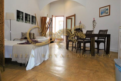 Wohnung zur Miete in Ibiza town, Ibiza, Spanien 1 Schlafzimmer, 55 m2 Nr. 30837 - Foto 12