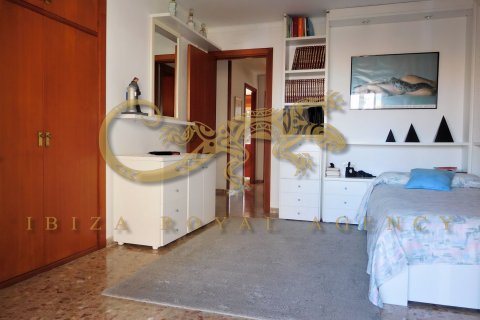 Wohnung zum Verkauf in Ibiza town, Ibiza, Spanien 4 Schlafzimmer, 171 m2 Nr. 30804 - Foto 22