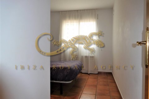 Penthäuser zur Miete in Playa d'en Bossa, Ibiza, Spanien 2 Schlafzimmer, 75 m2 Nr. 30851 - Foto 16