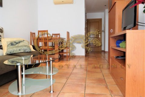 Penthäuser zur Miete in Playa d'en Bossa, Ibiza, Spanien 2 Schlafzimmer, 75 m2 Nr. 30851 - Foto 11