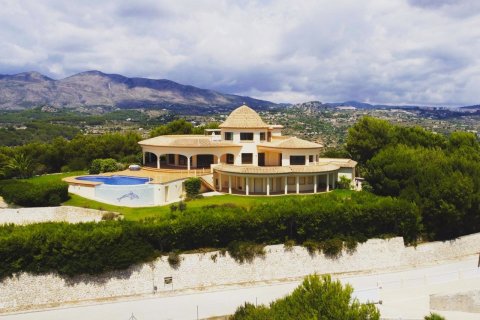 Villa zum Verkauf in Calpe, Alicante, Spanien 4 Schlafzimmer, 1089 m2 Nr. 31643 - Foto 3