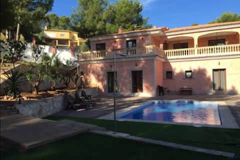 Villa zum Verkauf in Palmanova, Mallorca, Spanien 4 Schlafzimmer, 350 m2 Nr. 31684 - Foto 16