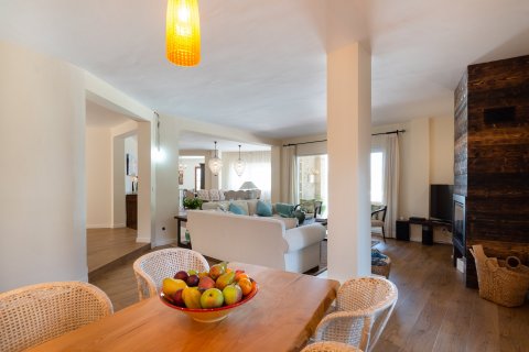 Villa zum Verkauf in Santa Ponsa, Mallorca, Spanien 4 Schlafzimmer, 300 m2 Nr. 32537 - Foto 7