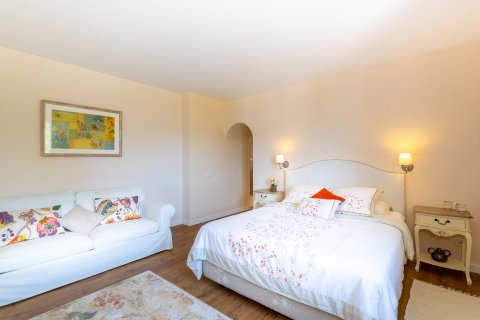 Villa zum Verkauf in Santa Ponsa, Mallorca, Spanien 4 Schlafzimmer, 300 m2 Nr. 32537 - Foto 26