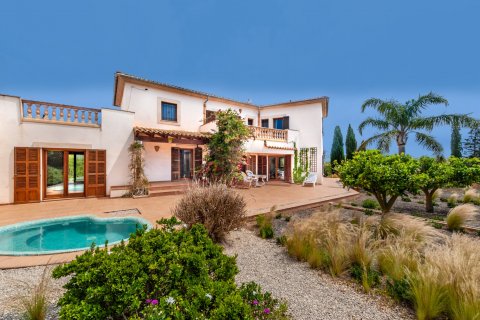 Finca zum Verkauf in Ses Salines, Mallorca, Spanien 4 Schlafzimmer, 489 m2 Nr. 32482 - Foto 3