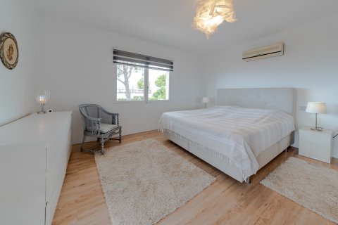 Villa zum Verkauf in Costa D'en Blanes, Mallorca, Spanien 3 Schlafzimmer, 346 m2 Nr. 32563 - Foto 15