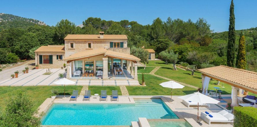 Finca in Pollenca, Mallorca, Spanien 4 Schlafzimmer, 410 m2 Nr. 33070