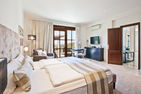 Villa zum Verkauf Bendinat, Mallorca, Spanien 4 Schlafzimmer, 473 m2 Nr. 34158 - Foto 3