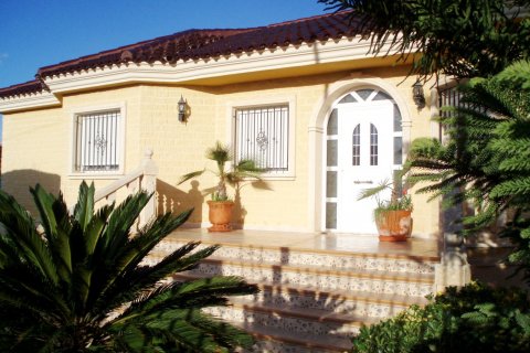Villa zum Verkauf in Orihuela, Alicante, Spanien 4 Schlafzimmer, 240 m2 Nr. 34443 - Foto 14