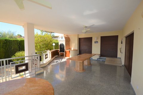 Villa zum Verkauf in La Zenia, Alicante, Spanien 7 Schlafzimmer, 694 m2 Nr. 35309 - Foto 5
