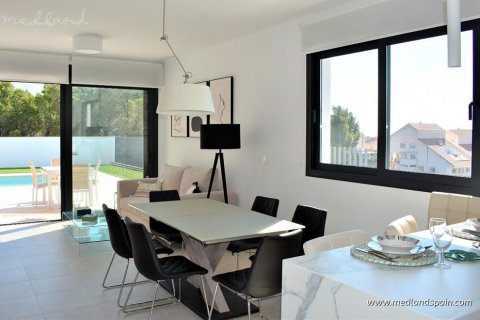 Villa zum Verkauf in Polop, Alicante, Spanien 3 Schlafzimmer, 167 m2 Nr. 34561 - Foto 3