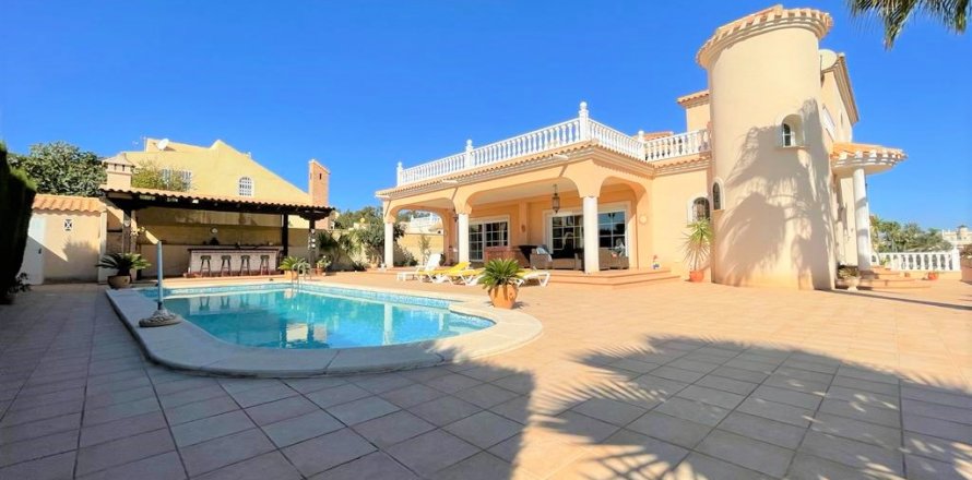 Villa Playa Flamenca II, Alicante, Spanien 4 Schlafzimmer, 163 m2 Nr. 35662