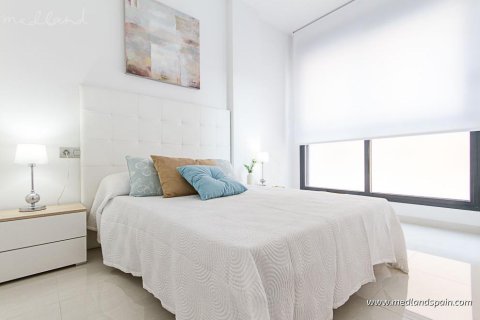 Wohnung zum Verkauf in Torrevieja, Alicante, Spanien 2 Schlafzimmer, 152 m2 Nr. 34623 - Foto 5